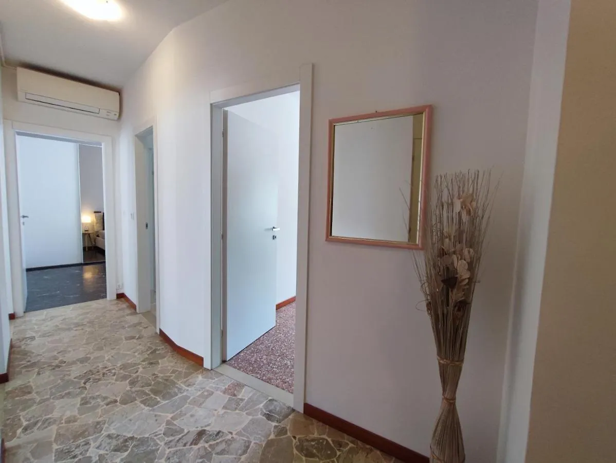 Baga'S Home With Terrace Lido di Venezia Italy