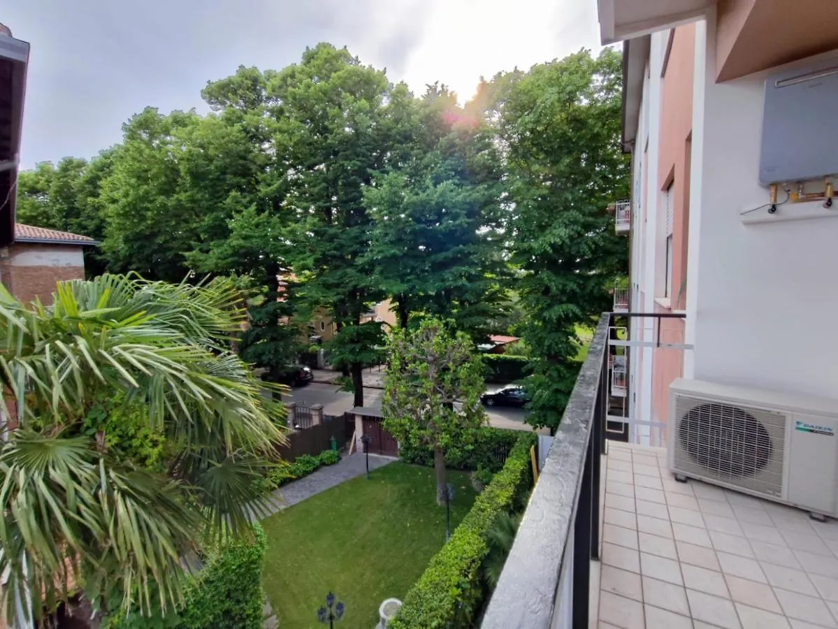 Apartment Baga'S Home With Terrace Lido di Venezia Italy